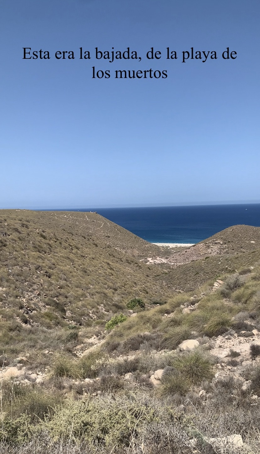 bajada playa de los muertos